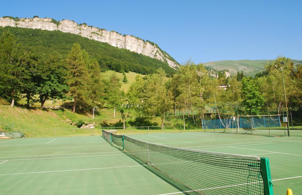 Sport & Family Hotel Bucaneve Brentonico Kültér fotó